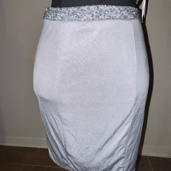 Gray ‘Vienna Prom’ Two-Piece - Picture 3 of 9